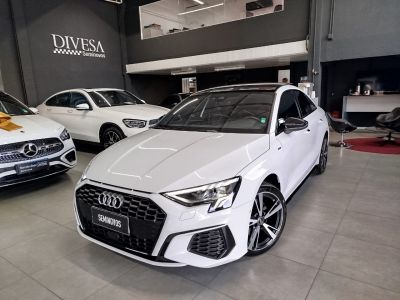 AUDI - A3 SEDAN PERFORMANCE BLACK S-TRONIC