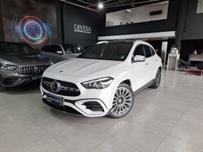 Mercedes-Benz - GLA 200 AMG LINE