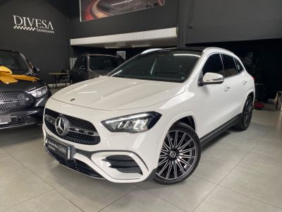 Mercedes-Benz - GLA 200 AMG LINE